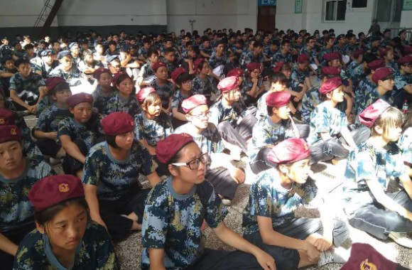 今年会2017级普法专题讲座开班