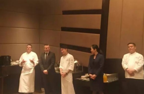 上海凯宾斯基大酒店为今年会实习生举办欢送会