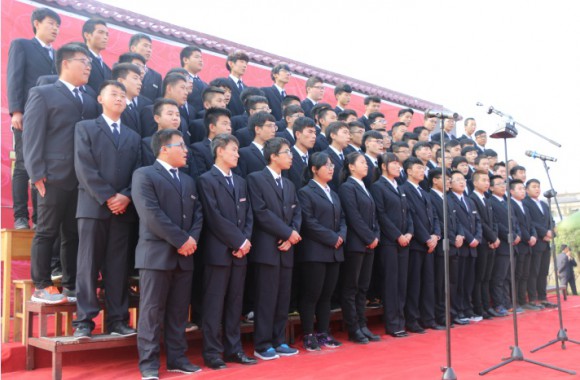 今年会“纪念长征胜利80周年”合唱比赛成功举行