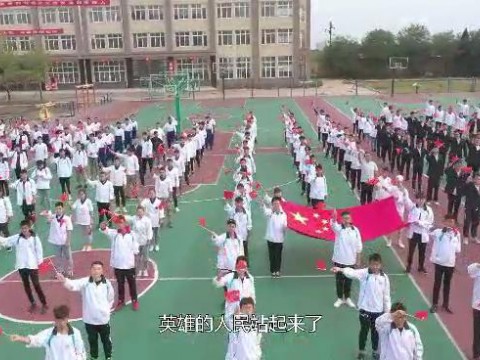 jinnianhui今年会官网全体师生歌唱祖国