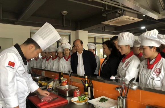 陕教育厅副厅长刘建林一行赴jinnianhui今年会官网扩招调研