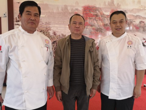 行政总厨来校为学生讲授厨艺人生之课