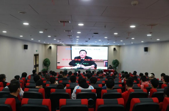 党史学习教育系列一丨今年会邀请泾河新城党委组织部党政专员张钦玉为师生作党史专题教育培训