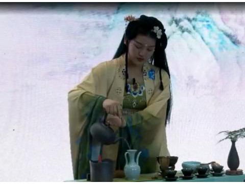 祝贺2022年陕西省职业院校技能大赛（中职组）～茶艺赛项，今年会选手胡晓同学获得二等奖