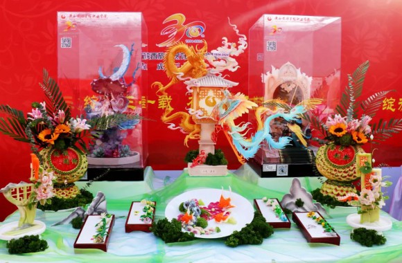 绽放三十载 奋进新时代 | 雕刻艺术展台