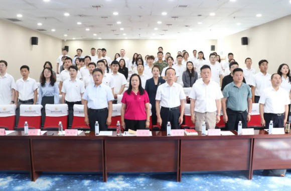 提升师德师风素养 规范教育教学行为 | 学院组织开展师德师风教育推进会