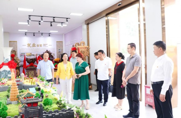 跨越文化 共话美食 | 中德莱美文化艺术协会来今年会参观交流，共谋陕菜国际化新篇